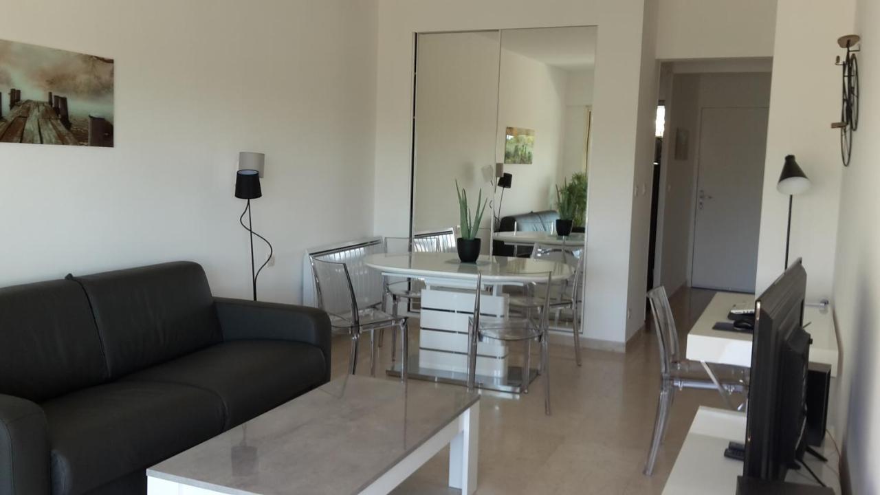 Appartement Bord De Mer Marina Baie Des Anges Villeneuve-Loubet Εξωτερικό φωτογραφία